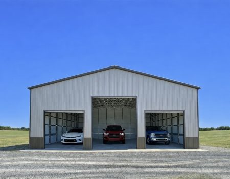 Large Commercial Garage in Merced